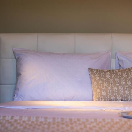 Olenia Luxury Apartments 3 新马尔马拉斯 外观 照片